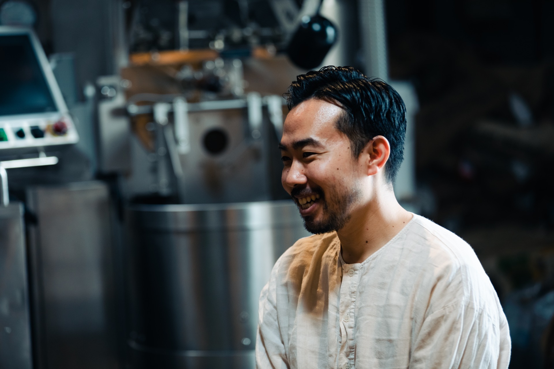 AKITO COFFEE 丹澤 亜希斗 インタビュー｜The Roaster's Coffee Life