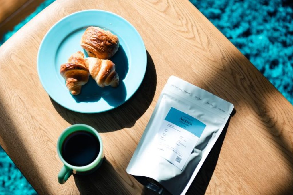 毎月届く“美味しいコーヒー”が、五感を満たす優雅なひとときに